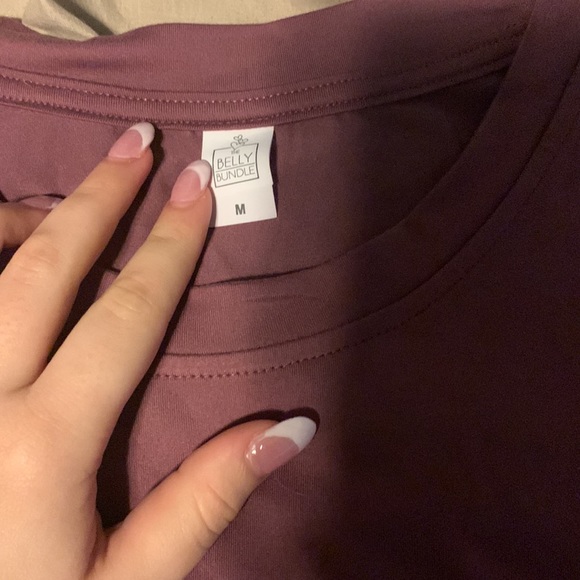 Belly bundle maternity shirt size medium - Picture 2 of 2